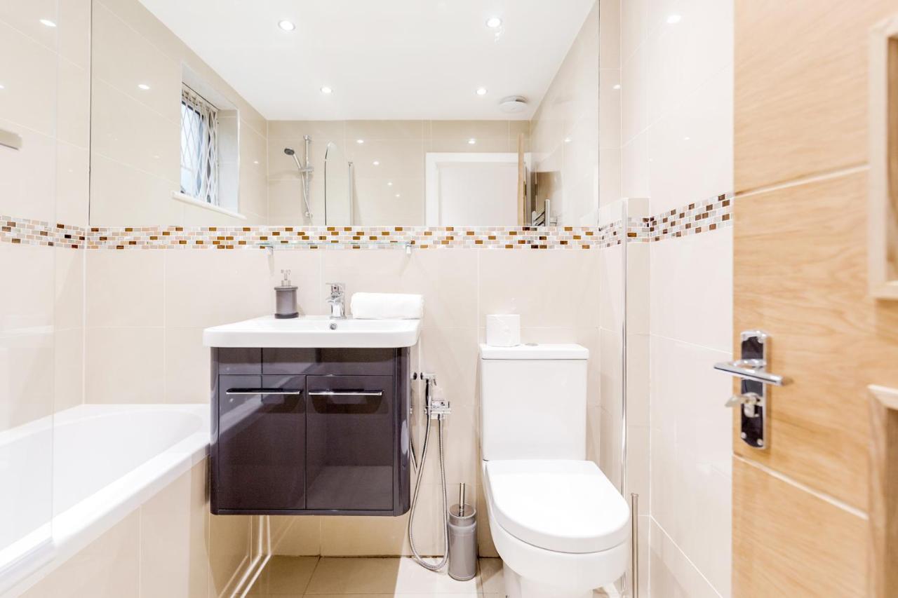 Donatello Apart-Rooms Tower Bridge Road Лондон Екстериор снимка